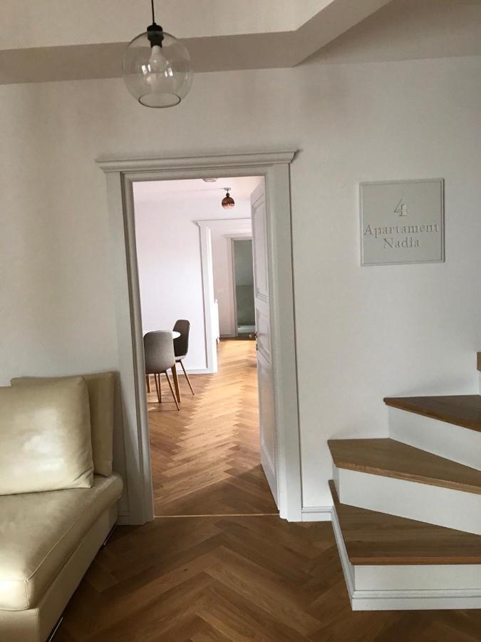 Augsburg Apart Piatra Neamţ Esterno foto